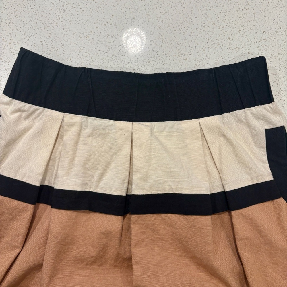 HD in Paris by Anthropologie Black, Cream, and Tan Veldt Skirt Size Small - Picture 7 of 11